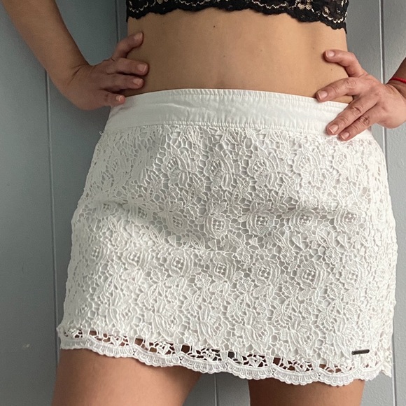 Abercrombie & Fitch Dresses & Skirts - 🎉SALE🎉Abercrombie & Fitch Lace Mini Skirt